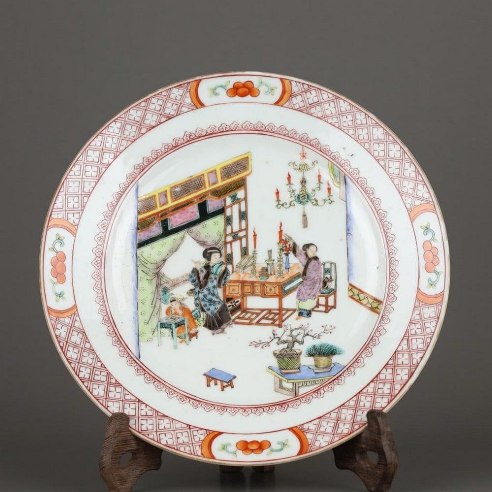 Qing Guangxu Famille Rose Figure Plate (1 of 8)