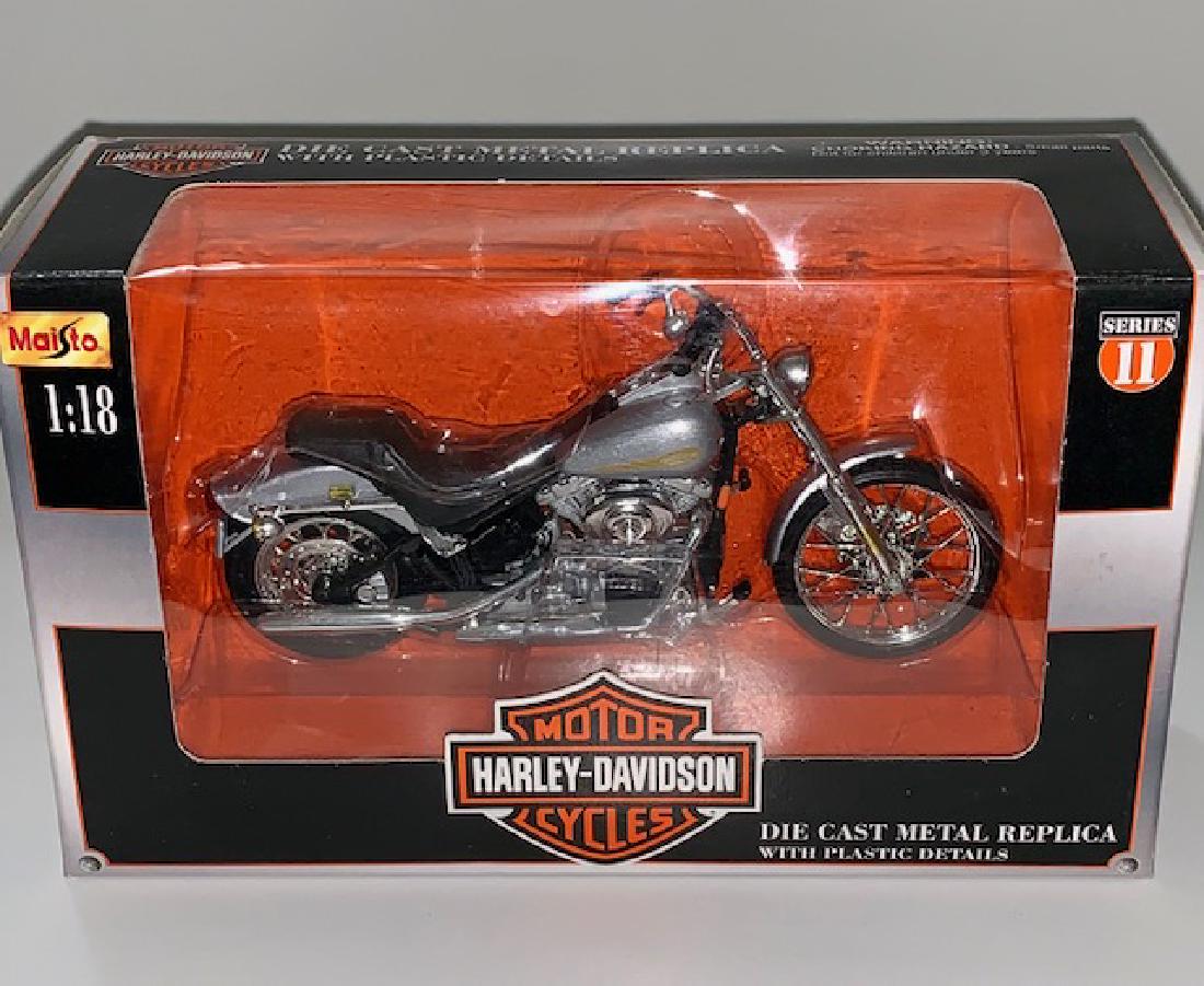 Vintage HARLEY-DAVIDSON â€“ FXST SOFTAIL Motorcycle: Never Removed from Original Box