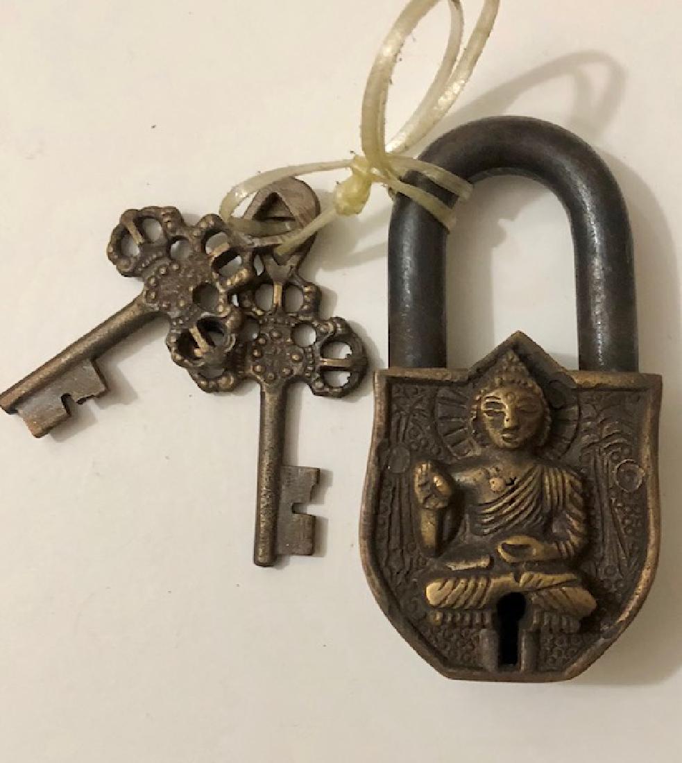 Old Bronze Buddhist Prayer Temple Ornate PadLock (1 of 4)