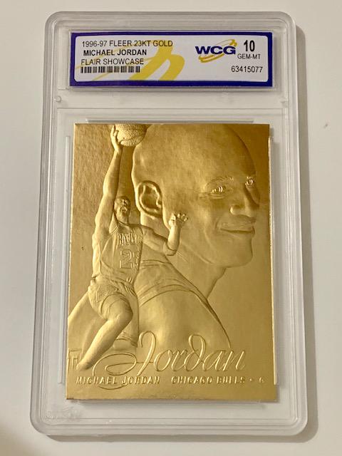 MICHAEL JORDAN Embossed 23k Gold Basketball Card (1 of 2)