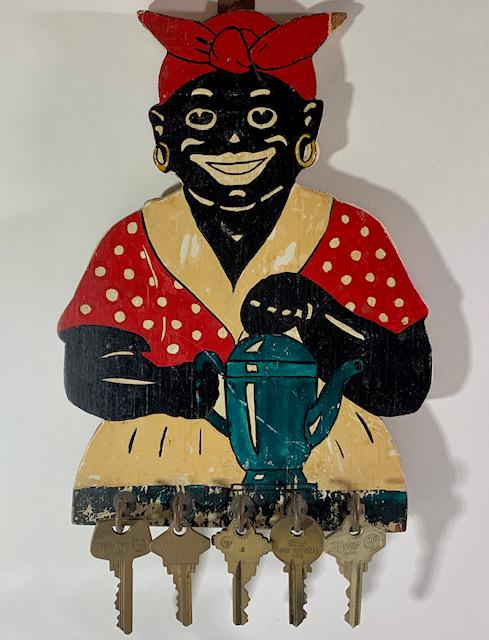 Early Black Americana Hand Painted Wood Wall Key Holder (1 of 3)