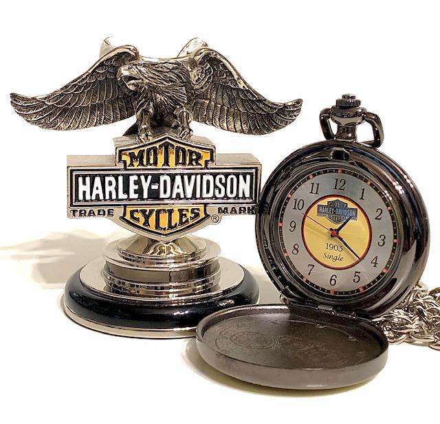 Genuine HARLEY-DAVIDSON Pocket Watch Stand with Chain: 1903 SINGLE / Comes with Original Base and Chain / Great Piece / Must See all Photos to Appreciate