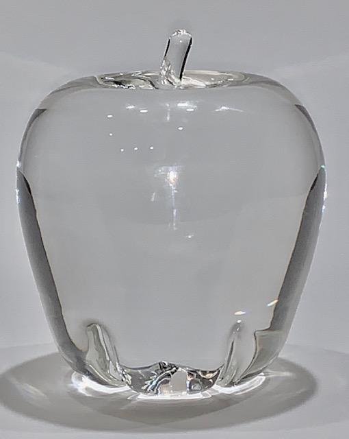 Vintage Etch Signed STEUBEN Crystal Apple Paperweight (1 of 4)