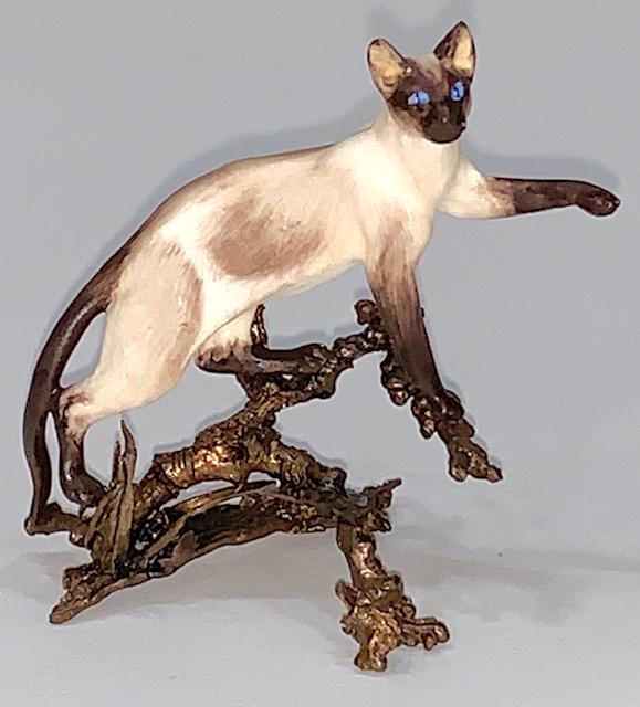 Rare Signed Albany England Bronze Perched Siamese Cat (1 of 4)