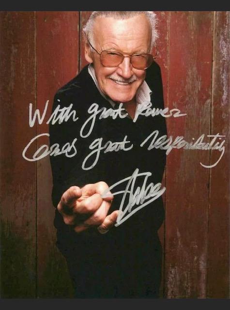 STAN LEE Marvel Comics 8 x 10 Autographed Photo: STAN LEE - This is a Facsimile Autographed Reprint Photograph - Measurements 8 x 10 â€“ NOT HAND SIGNED