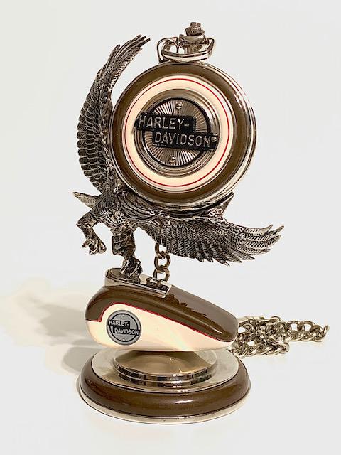 Genuine HARLEY-DAVIDSON Pocket Watch Stand with Chain: DUO-GLIDE â€“ Comes with Original Base and Chain / Great Piece / Must See all Photos to Appreciate