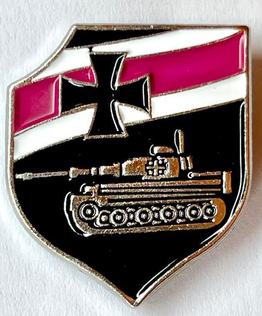 WW2 German Luftwaffe Enameled Tank Operator Lapel Pin (1 of 2)