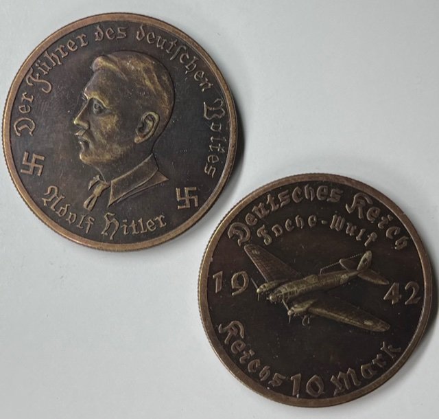 1942 HITLER Nazi 10 Mark German Heinkel Bomber Token: Dated 1941 Nazi 10 Mark Reichs Germany Heinkel Bomber Plane Heavy Copper Token Medallion / Very Ornate Double Sided Imagery / We Do Not Know for Sure whether or Not it is a Period Original Piece there