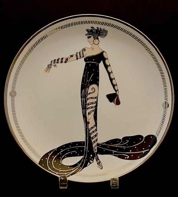 Signed ERTE Art Deco Limited Edition Fine Porcelain: This is Signed House of ERTE and is a Limited Edition and Hand Numbered Edition Decorative Collector Plate / The Title of the plate is LA MERVEILLEUSE. It was distributed through the Original Franklin