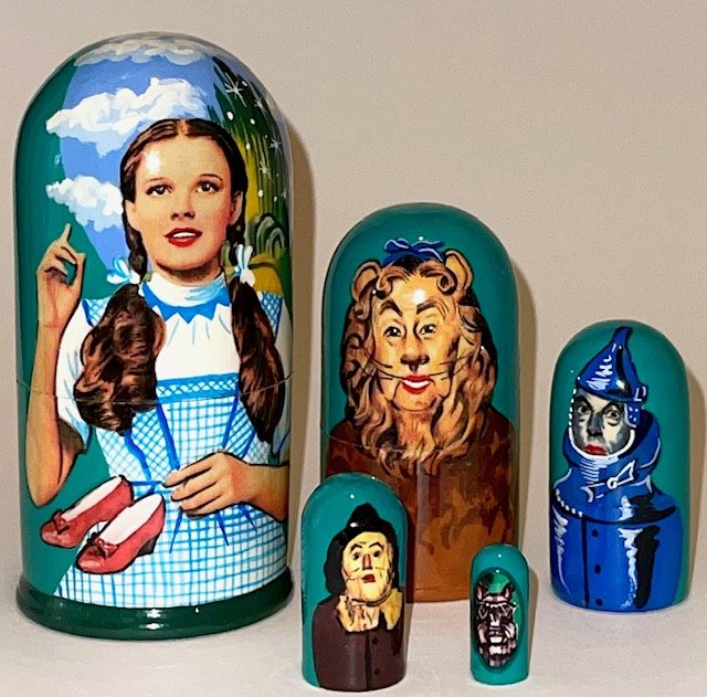 6 Piece WIZARD of OZ Russian Matryoshka Nesting Dolls: Set of 6 Hand Painted Wizard of Oz Russian Nesting Dolls / Multiple Photos Posted