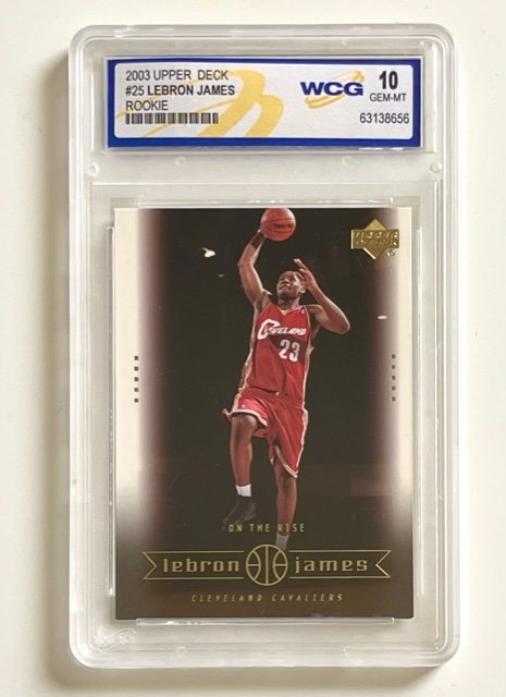 Gem Mint 10 LEBRON JAMES Rookie Basketball Card (1 of 3)