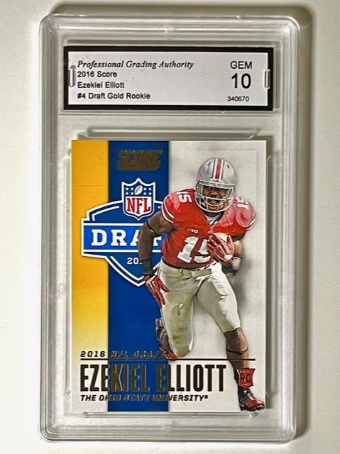 2016 Gem Mint 10 EZEKIEL ELLIOTT Rookie Football Card (1 of 2)