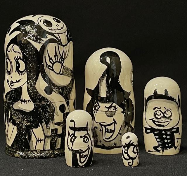 NIGHTMARE BEFORE CHRISTMAS Russian Made Nesting Dolls (1 of 2)