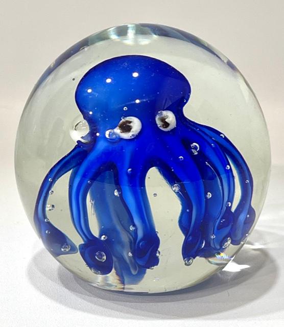 MURANO Studio Art Glass Sulfide OCTOPUS Paperweight (1 of 2)