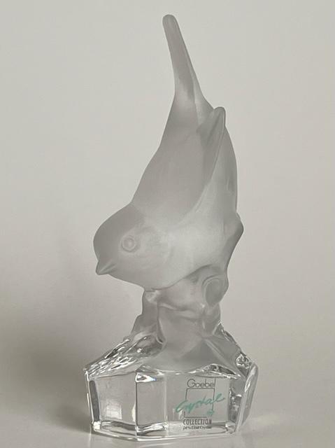 Rare Signed GOEBEL Frosted Crystal Bird LALIQUE Style: This is a Signed GOEBEL Frosted Crystal Bird in the Style of LALIQUE / No Cracks Chips or Repairs / The Bottom of the Base has Normal Light Surface Scratched which comes from the Moving Around on Shel