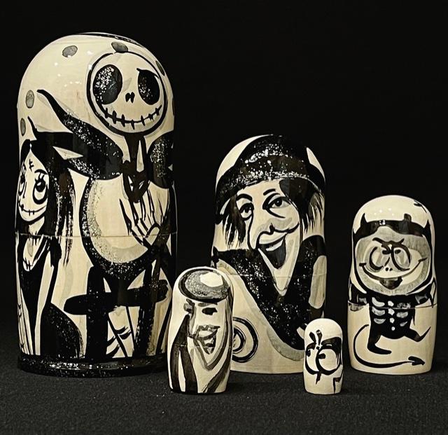 NIGHTMARE BEFORE CHRISTMAS Russian Made Nesting Dolls (1 of 2)