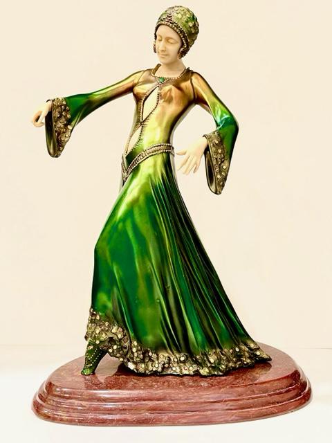 Large Bronze Art Deco Flapper Girl Statue w/Marble Base (1 of 9)