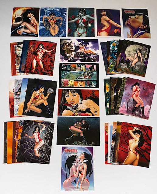 38 VAMPIRELLA Autograph, Sketch Art & Chase Cards/A (1 of 2)