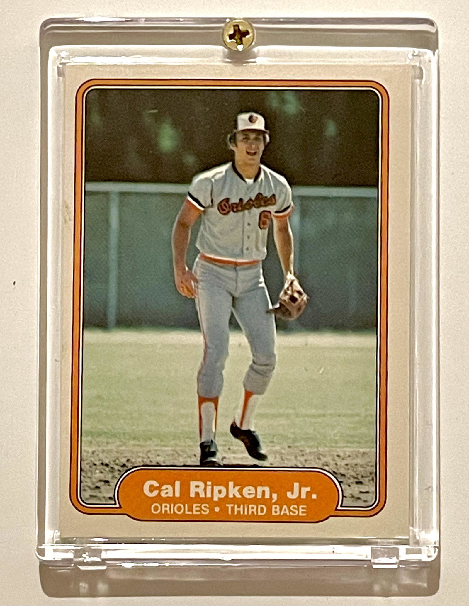 1982 Fleer CAL RIPKEN Jr. Rookie Baseball Card (1 of 2)