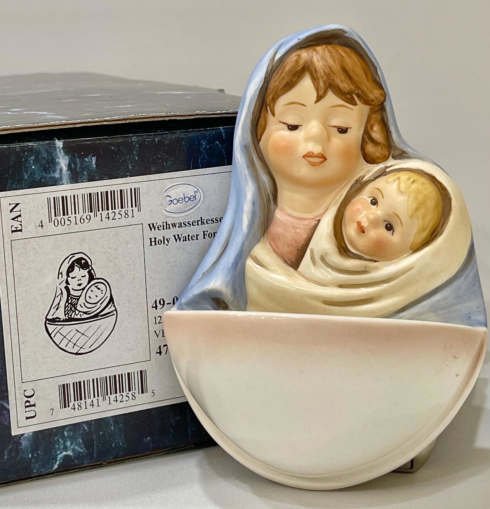 GOEBEL Porcelain Madonna and Child Holy Water Font Wall Pocket w/Box (1 of 2)