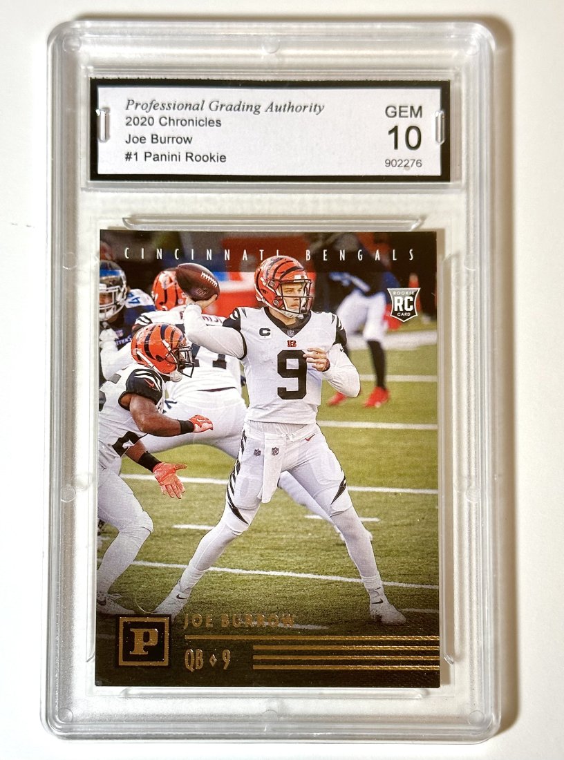 Gem Mint 10 JOE BURROW Rookie Football Card: Gem 10