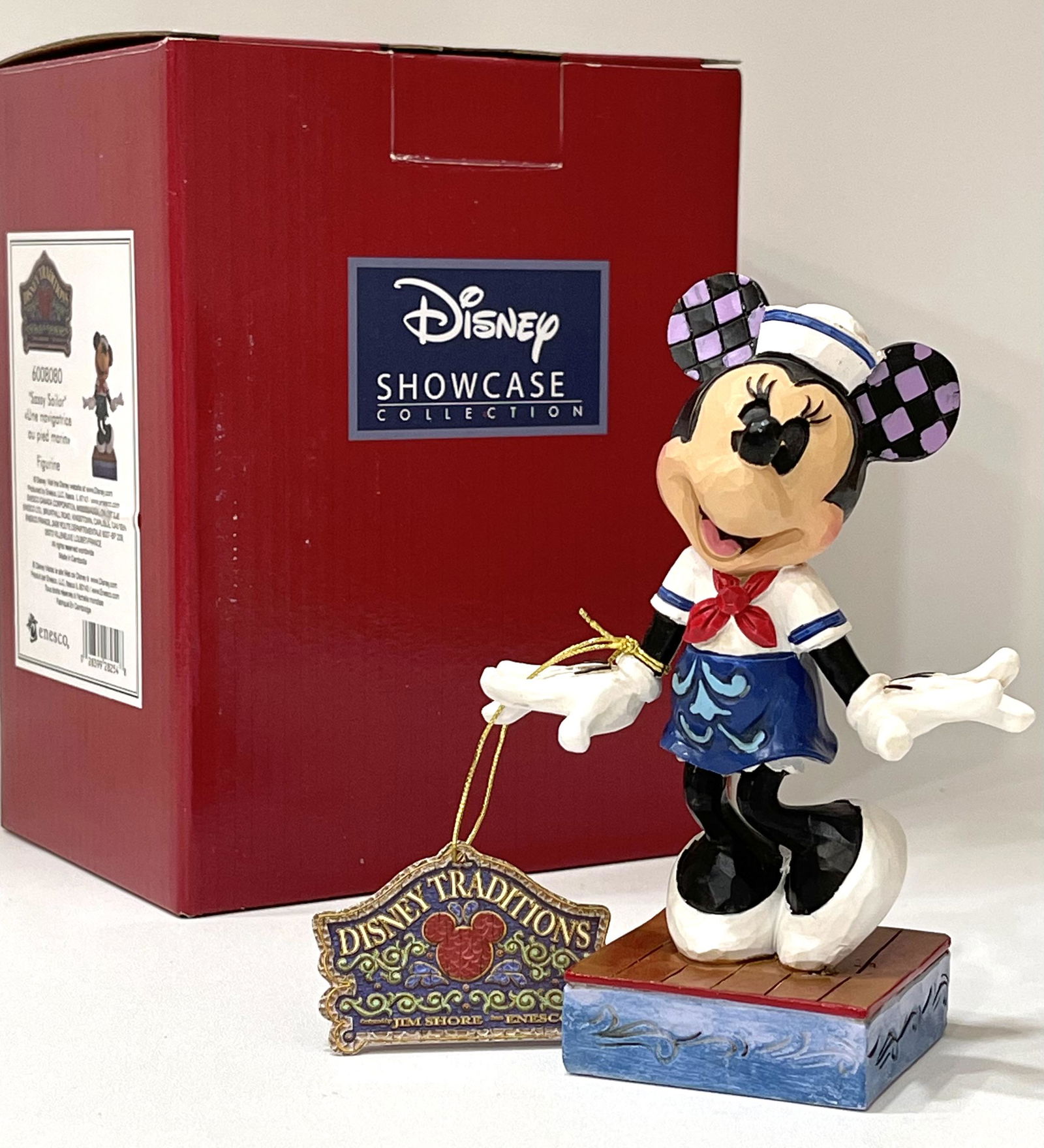 Disney Showcase Jim Shore MINNIE MOUSE Figurine w/Box: This Disney Showcase Minnie Mouse Figurine was Designed by JIM SHORE and is Titled SASSY SAILOR â€“ It has Never Been Removed from the Original Box for Display â€“ Mint in the Box m- Multipl
