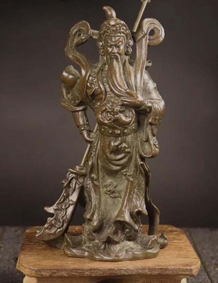 Early Chinese Solid Bronze Guan Gong Warrior Statue (1 of 2)