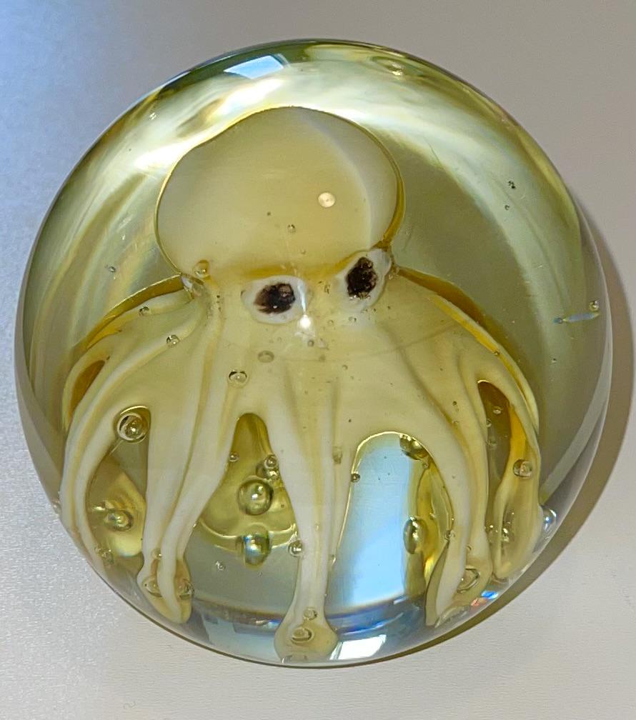 MURANO Studio Art Glass Sulfide OCTOPUS Paperweight (1 of 3)