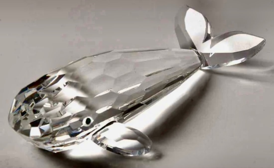 Swarovski style Crystal Whale by Roman: This is a Beautiful Piece â€“ Crystalle Exclusively for Roman Crystal