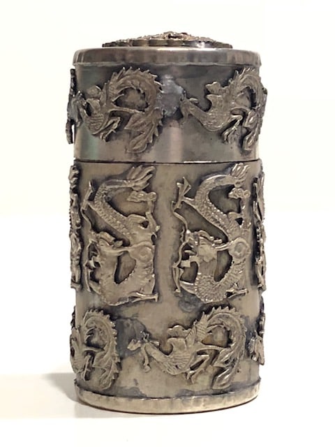Early Chinese Hallmarked Dragon vs Phoenix Snuff Box (1 of 3)
