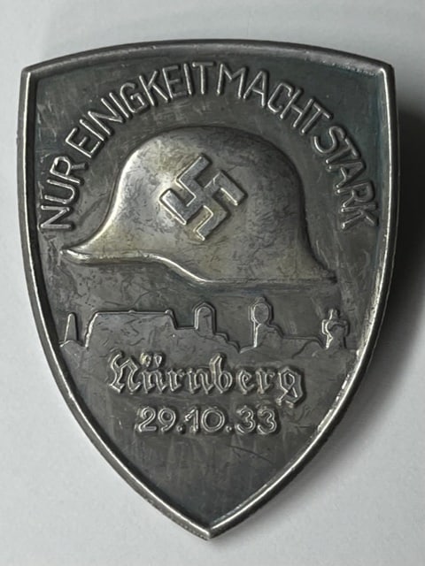 1933 German Nur Einigkeit Macht Stark Uniform Pin: All WW2 German or Russian Advertised Items are SOLD AS-IS. We Cannot be Certain whether or Not these are Surplus Items or Just Plain Reproductions so we are Selling them with Absolutely NO RESERVE and