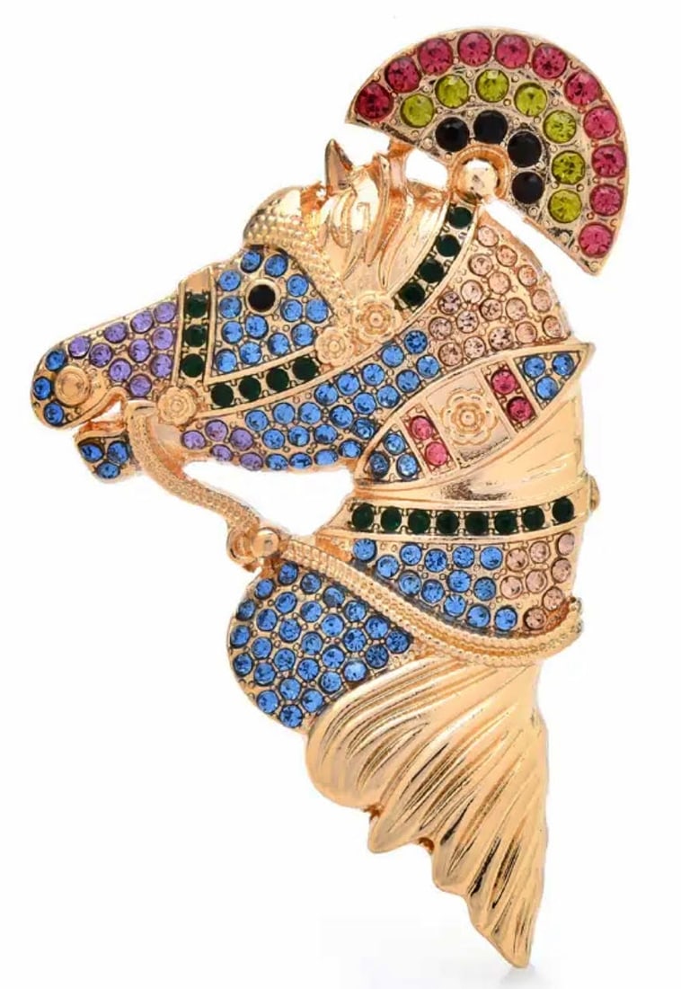Elegant Faux Rhinestone Arabian Horse Fashion Brooch: Beautiful Piece of Costume jewelry that has never been worn