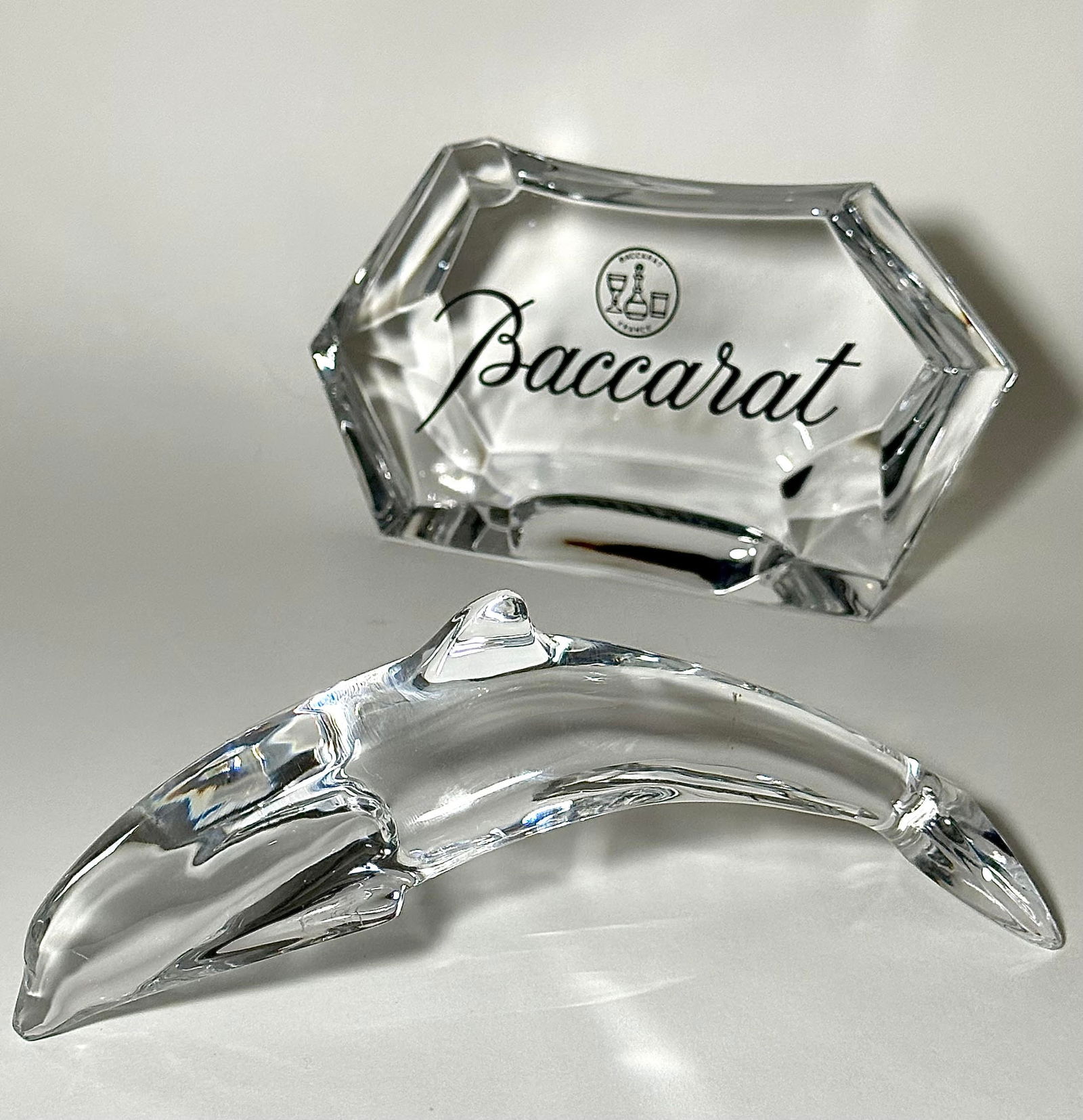 Retired BACCARAT France Crystal DOLPHIN Statue (1 of 1)