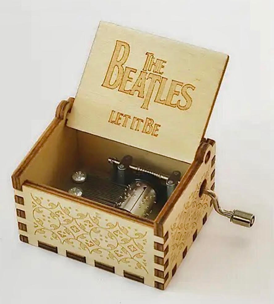 The BEATLES Working Wood Crank Music Box: Like New – Multiple Photos Posted – Note that this is an Old Fashion Crank Music Box / This is Not a Wind up Music Box