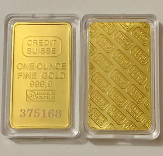 1oz 999 Stamped Credit Suisse Gold Clad Bullion Bar: Encapsulated - NOT GOLD - Gold Clad/Plated - Sold as a Collectible Novelty - Does Not Have any Precious Metal Value - This Listing has a Stock Photo and the Serial Number on the Bar will Not be the sa