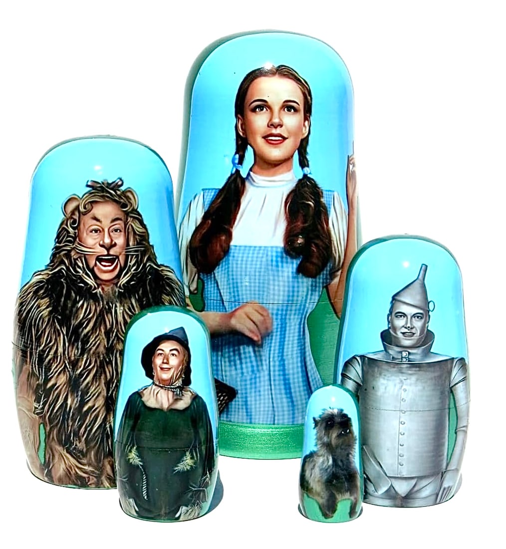 The Wizard of Oz Russian Matryoshka Nesting Dolls (1 of 3)