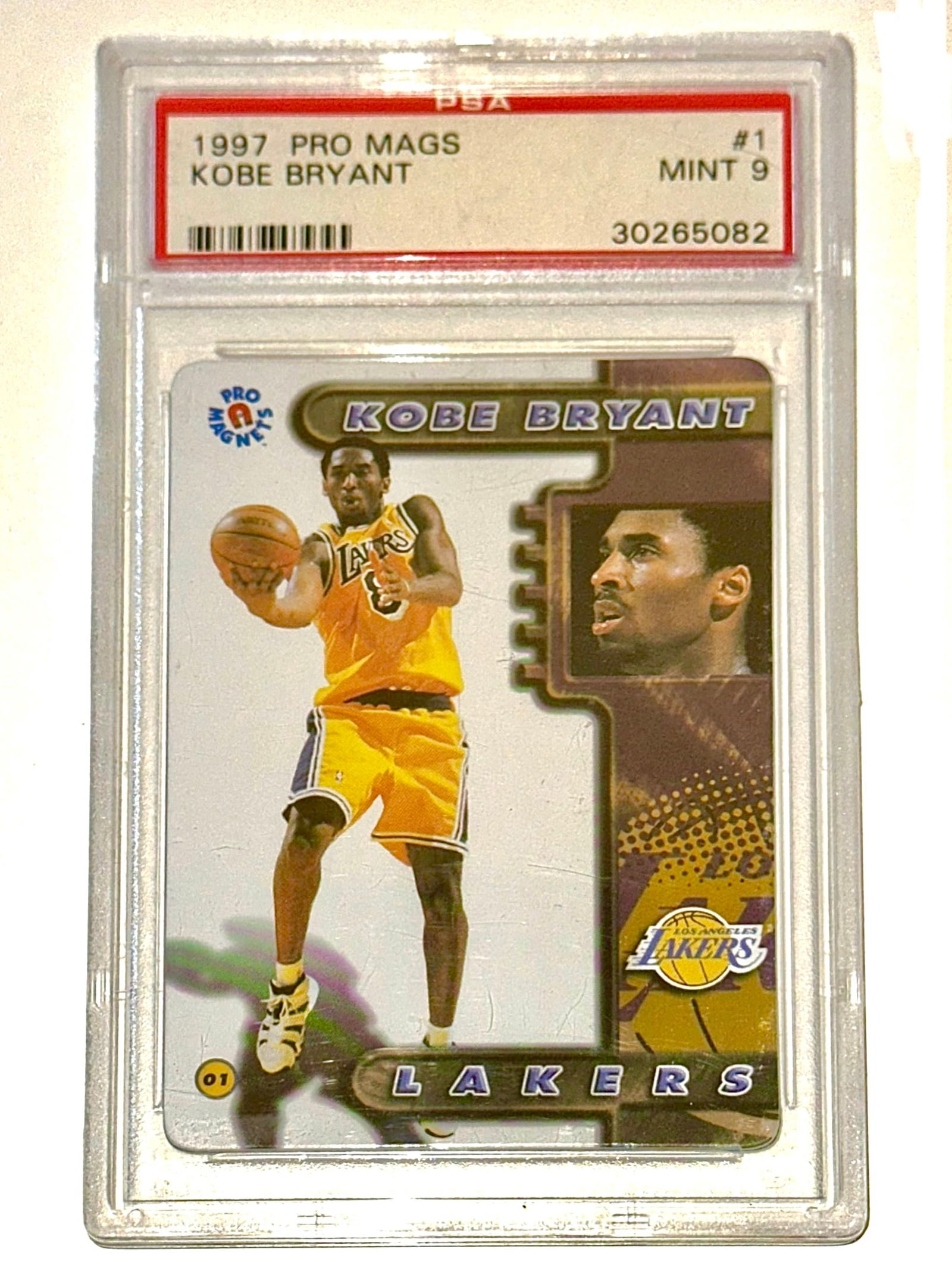 Rare 1997 PSA Graded Mint Pro Mags KOBE BRYANT Rookie Basketball Card (1 of 2)