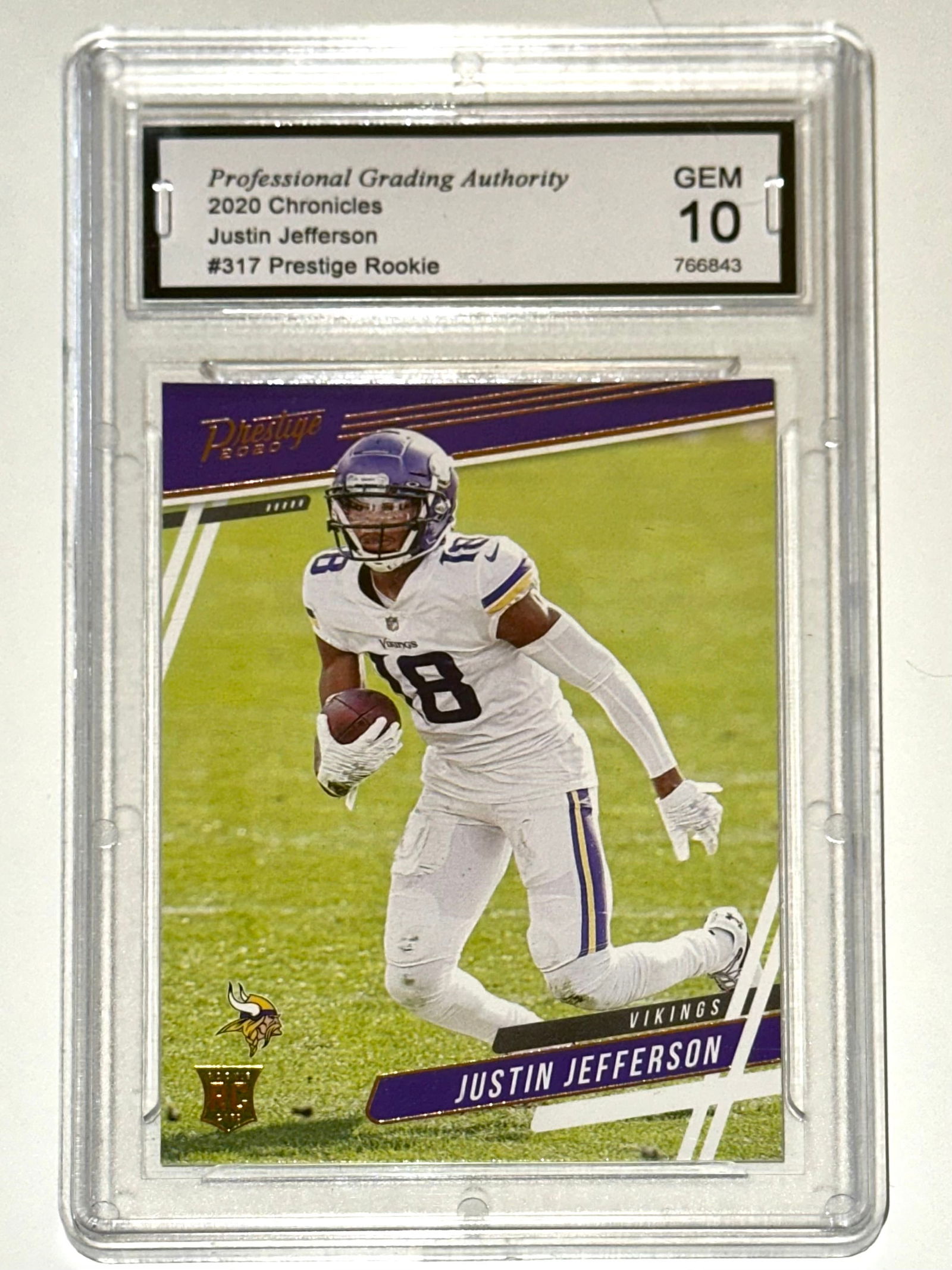 Gem 10 Panini Chronicles 2020 Justin Jefferson Rookie Football Card (1 of 2)