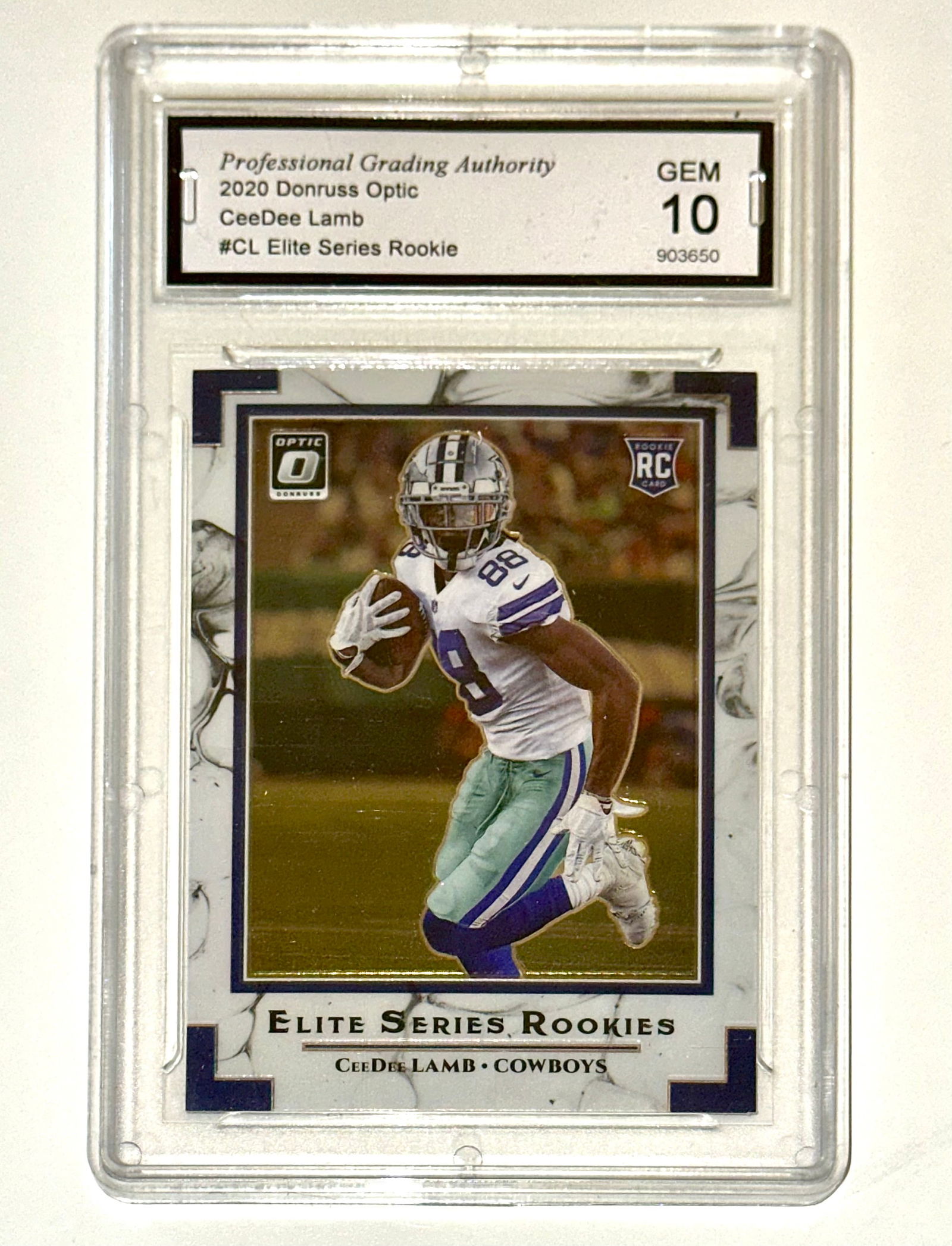 Gem 10 Donruss Optic 2020 Elite Series CeeDee Lamb Rookie Football Card (1 of 2)