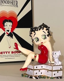 RARE Retired BETTY BOOP Enameled Figurine Trinket Box