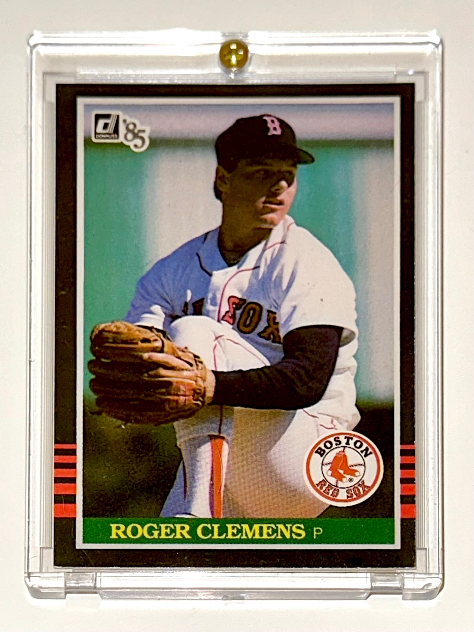 1985 Donruss ROGER CLEMENS Rookie Baseball Card: Encased and in Beautiful Condition - Multiple Photos Posted