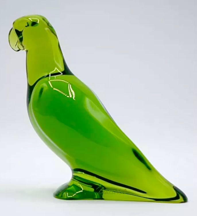 Rare twice signed BACCARAT France Green Crystal Parrot Figurine (1 of 4)