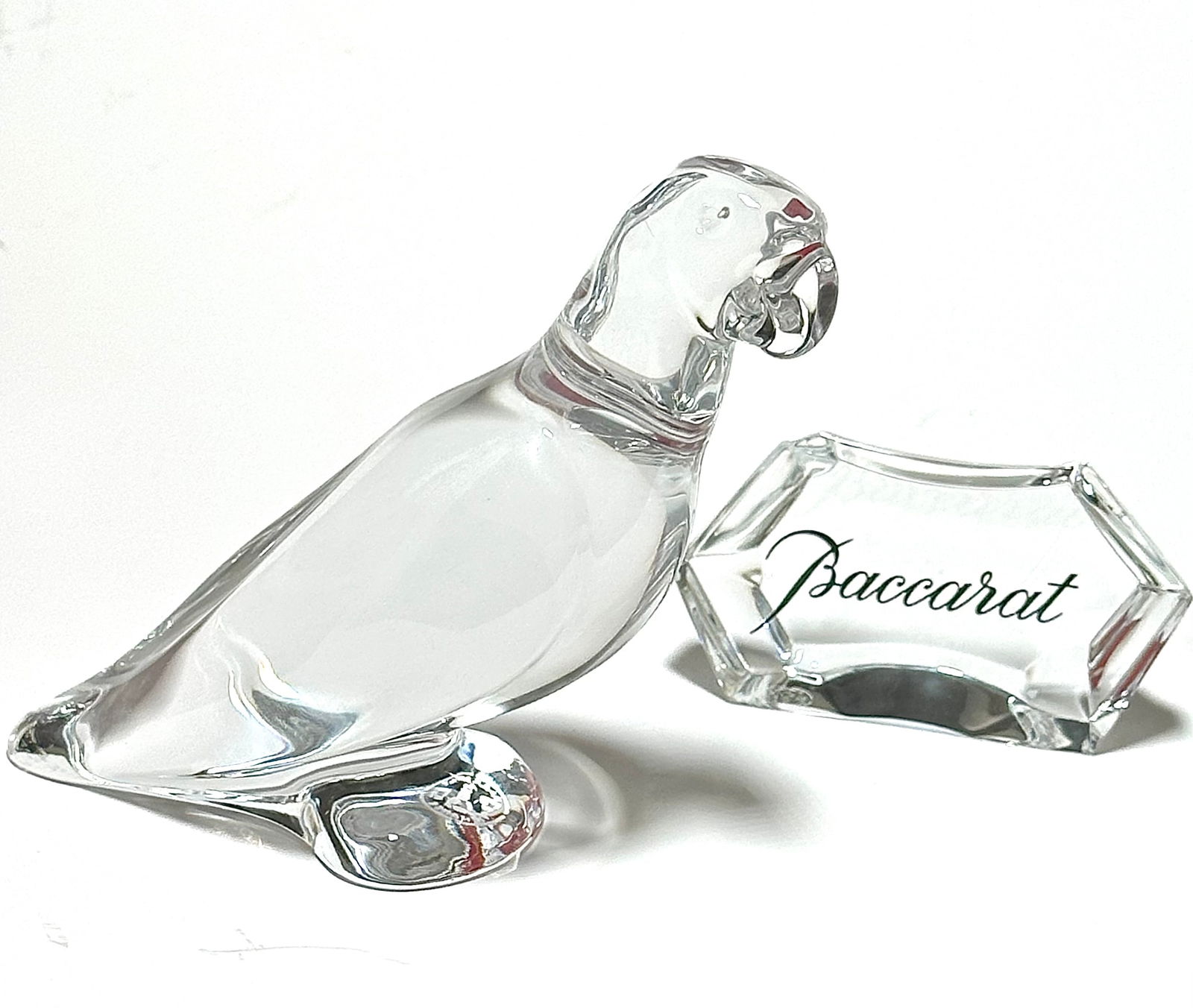 Beautiful BACCARAT France Crystal Parrot Figurine (1 of 2)