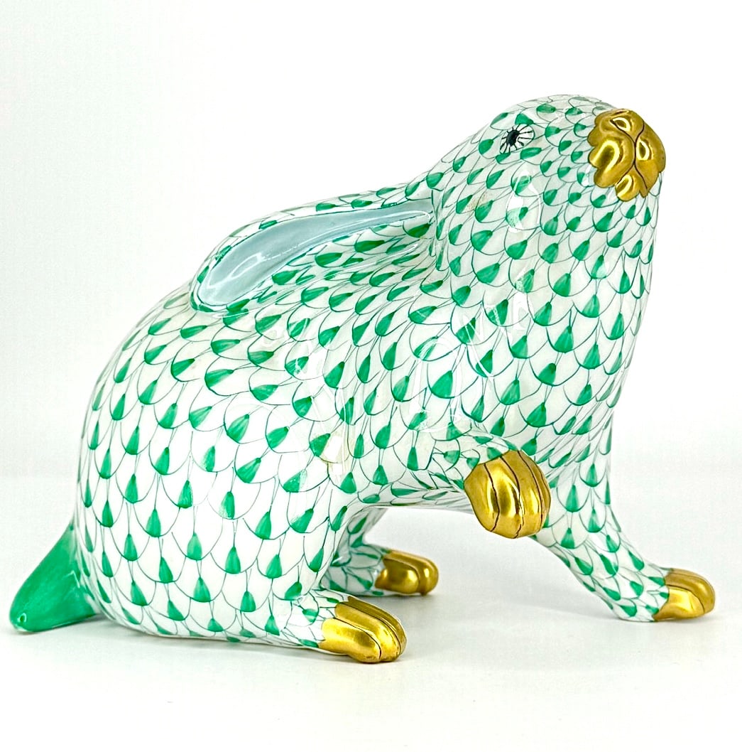 Beautiful HEREND Hungary Green Fishnet Porcelain Bunny Rabbit Figurine (1 of 4)