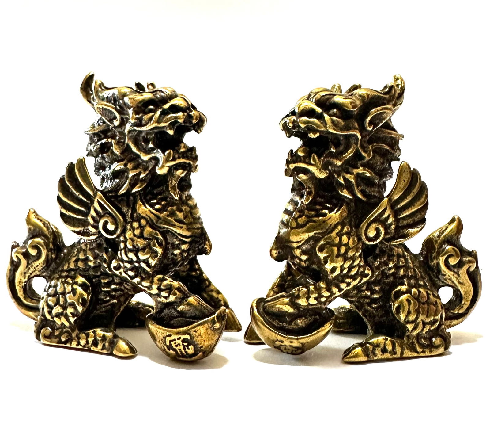 Lot of 2 Early Mini Curio Bronze Pixiu Foo Dog Lions (1 of 4)