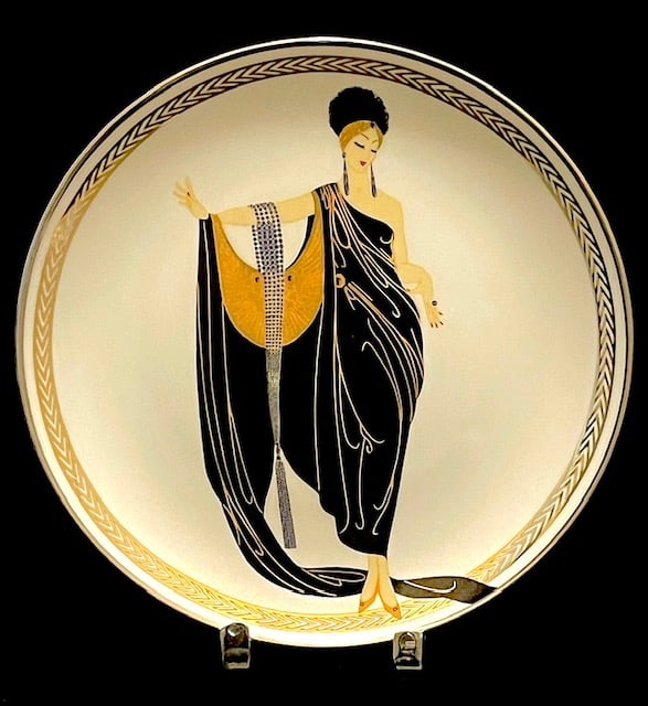 Signed ERTE Art Deco Limited Edition Fine Porcelain: This is Signed House of ERTE and is a Limited Edition and Hand Numbered Edition Decorative Collector Plate / The Title of the plate is GLAMOUR. It was distributed through the Original Franklin Mint /