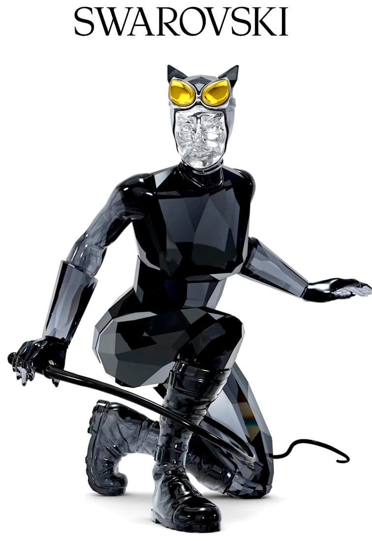 Retired DC Comics SWAROVSKI Crystal CATWOMAN Figurine with Box: This is an awesome Swarovski Crystal The CATWOMAN figurine with the original box. It has never been on display and is in perfect condition