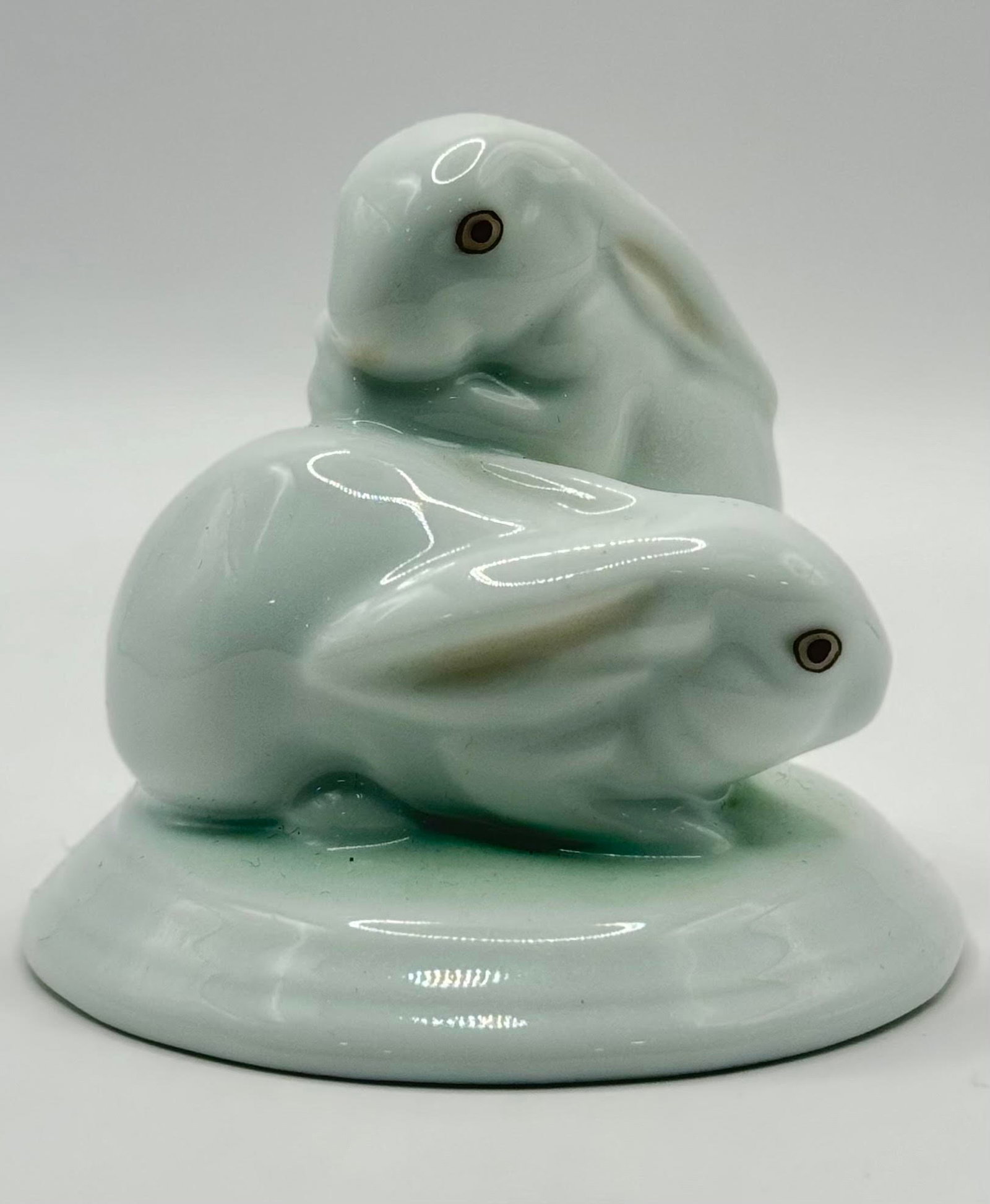 HEREND Hungary Hand Painted Porcelain Snuggling Rabbits Figurine (1 of 2)
