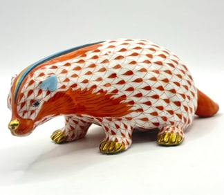 EX Rare HEREND Hungary Rust Colored Fishnet Porcelain Badger