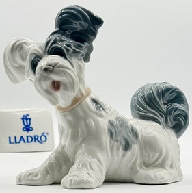 Gorgeous  LLADRO Porcelain Terrier Dog Figurine